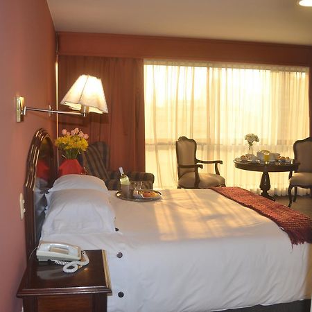 Suites Plaza Las Flores Lima Ngoại thất bức ảnh