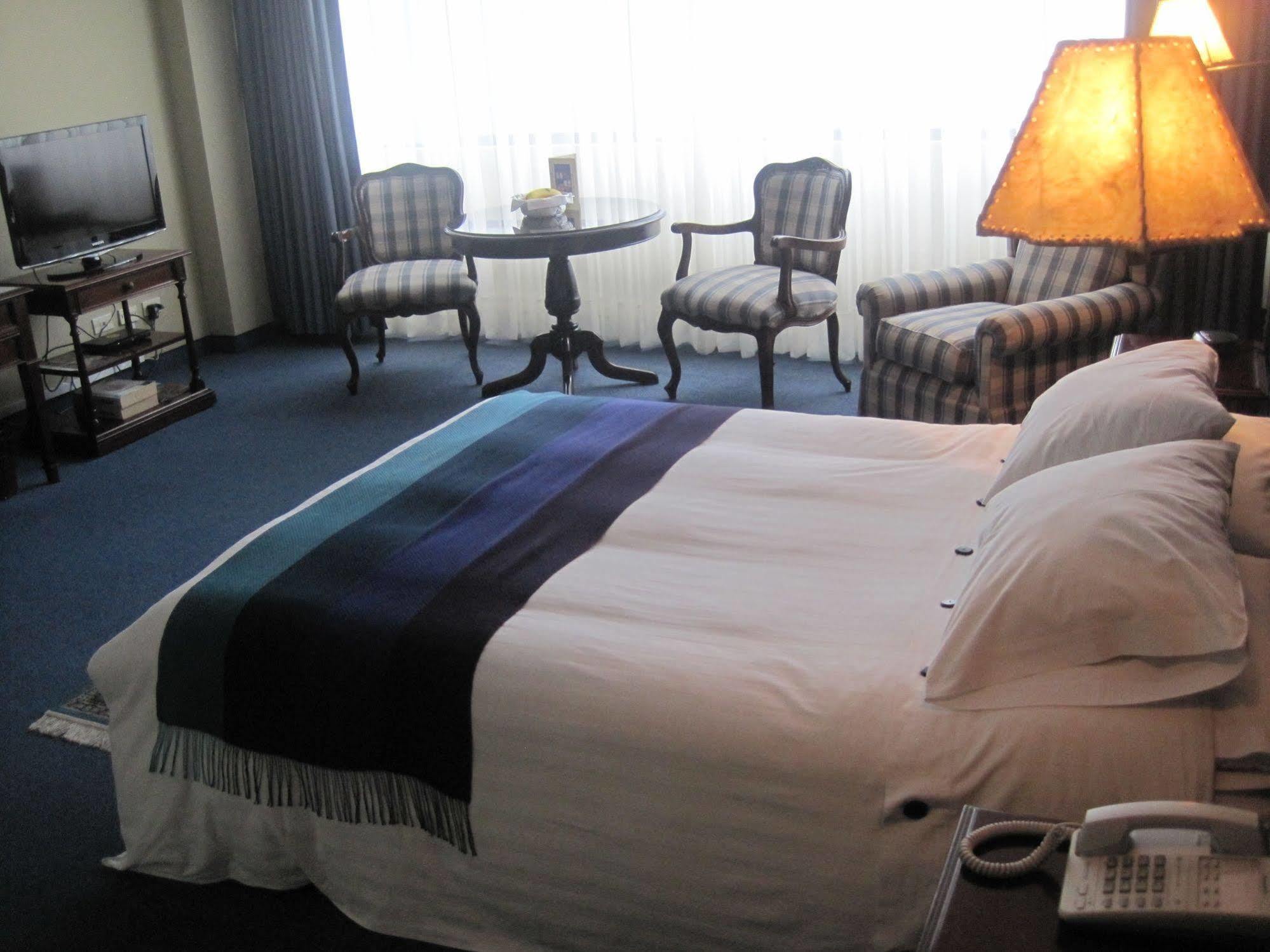 Suites Plaza Las Flores Lima Ngoại thất bức ảnh
