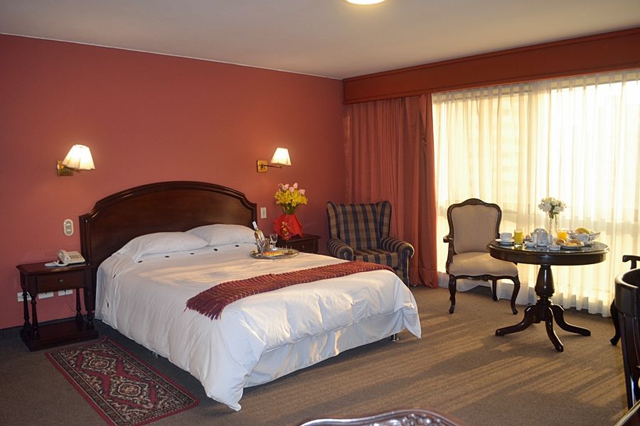 Suites Plaza Las Flores Lima Ngoại thất bức ảnh